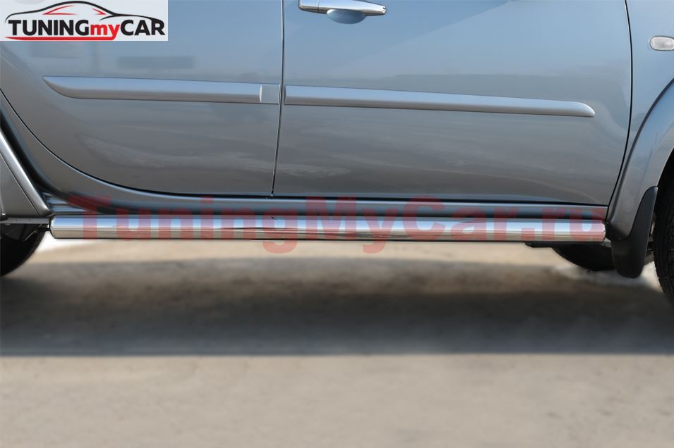 Пороги труба D76 (вариант 3) для Mitsubishi L200 2014