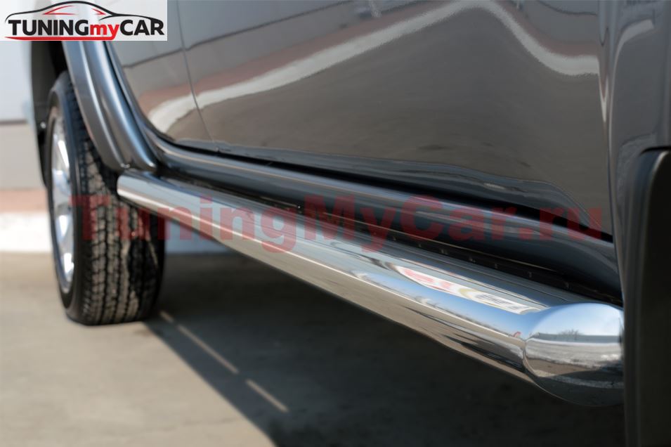 Пороги труба D76 (вариант 1) для Mitsubishi L200 2014