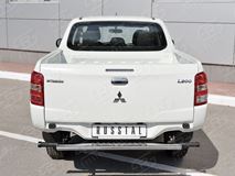 Защита заднего бампера 120х60 с проступью для Mitsubishi L200 2015-