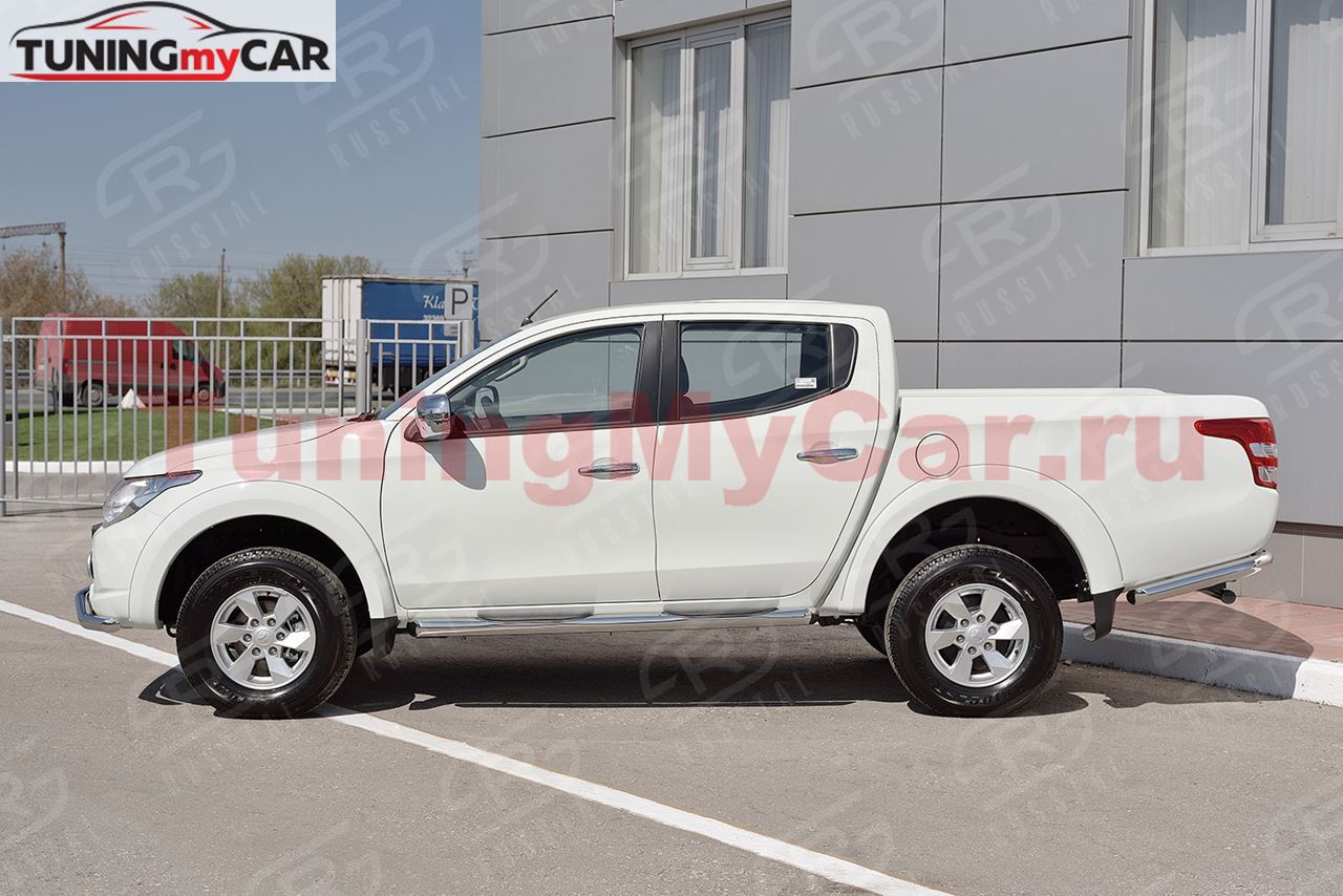 Пороги труба D76 с накладкой (вариант 1) для Mitsubishi L200 2015-