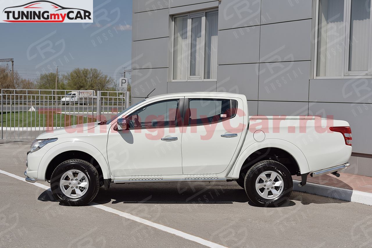 Пороги труба 120х60 овал с проступью для Mitsubishi L200 2015-