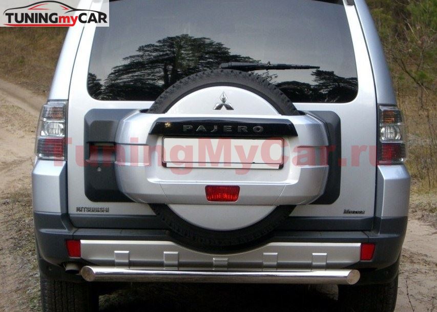 Защита заднего бампера D76 для Mitsubishi Pajero 4 2006-2011