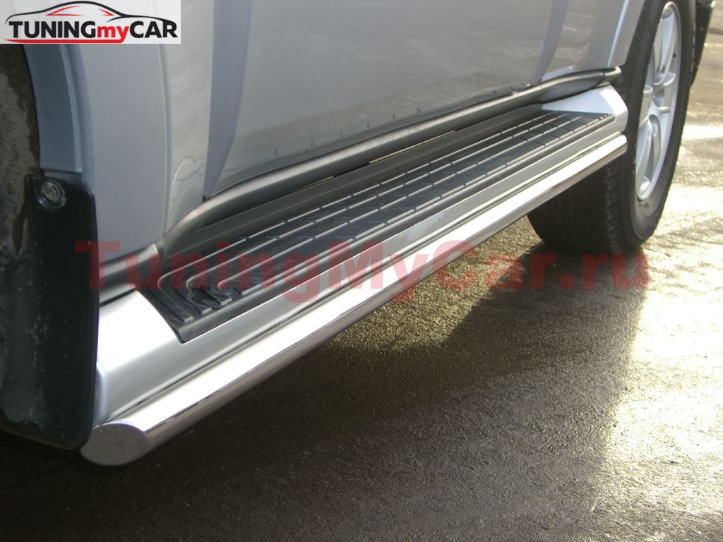Пороги труба D42 (вариант 1) для Mitsubishi Pajero 4 2006-2011