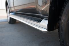 Защита порогов D42 для Mitsubishi Pajero 4 2014-