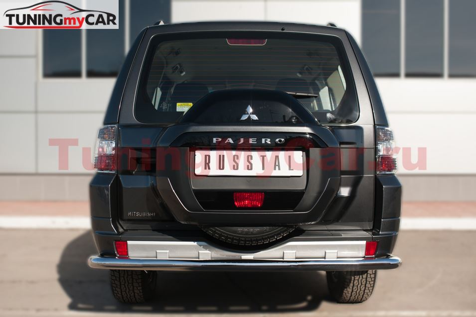 Защита заднего бампера D63 (секции) для Mitsubishi Pajero 4 2014-