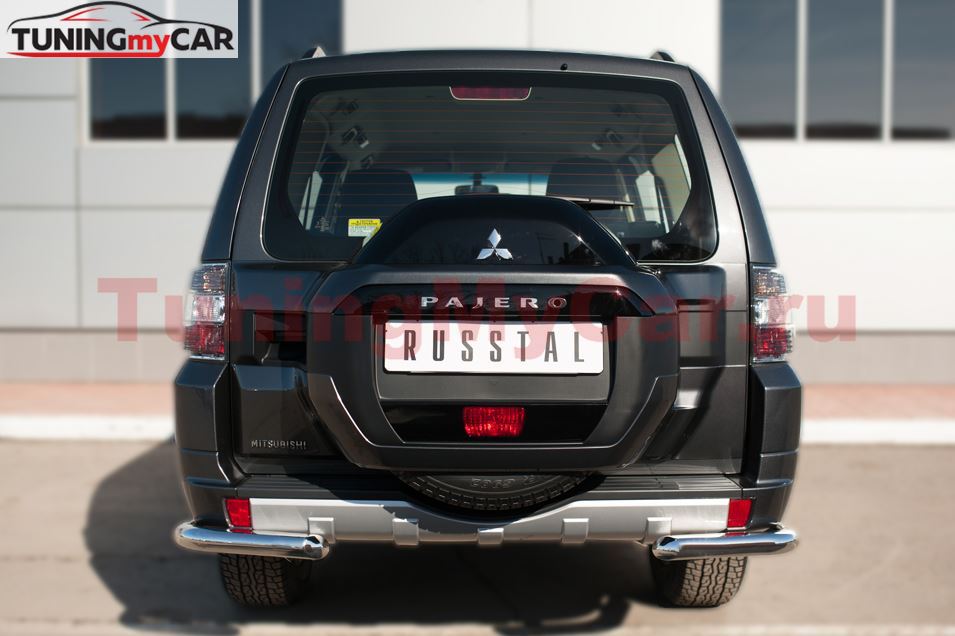 Защита заднего бампера уголки D63(секции) для Mitsubishi Pajero 4 2014-