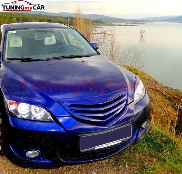 Решетка радиатора EXTREMMA для Mazda 3