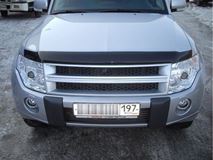 Решетка радиатора с перекладиной Mitsubishi Pajero 4