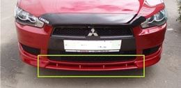 Вставка между "клыками" Mitsubishi Lancer 10