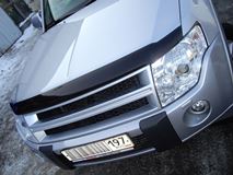 Решетка радиатора с перекладиной Mitsubishi Pajero 4