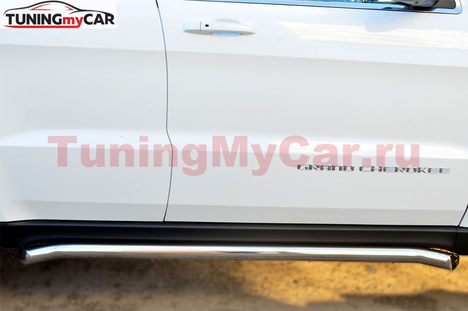 Защита порогов D63 (вариант 1) (секции) для Jeep Grand Cherokee 2013-