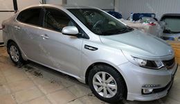 Накладки на передние фары (лепестки) для KIA RIO III 2015+