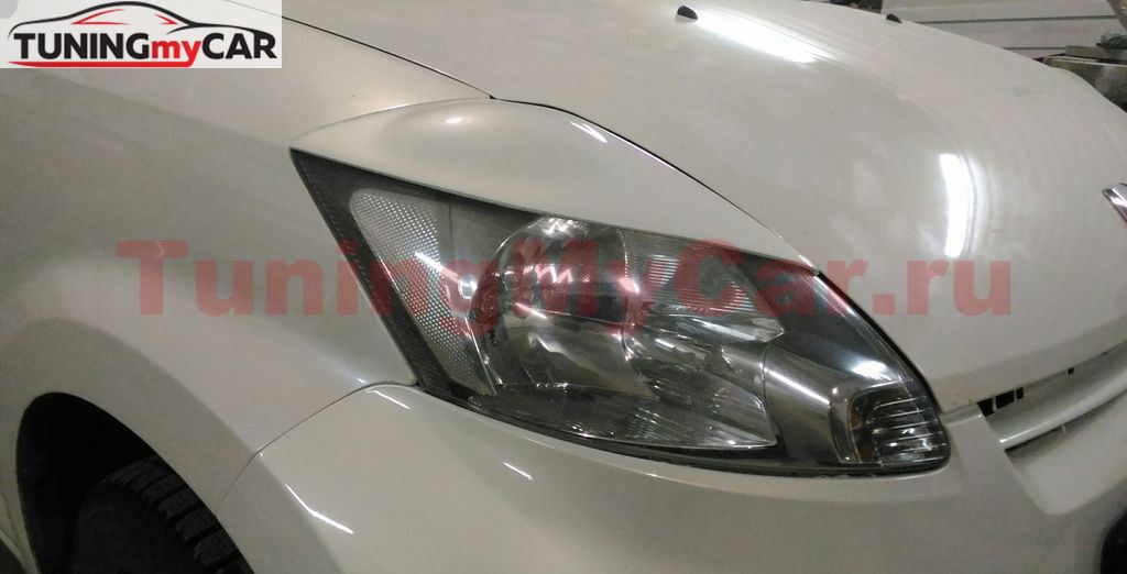 Реснички (накладки) на фары Toyota Passo KGC10 2004-2010