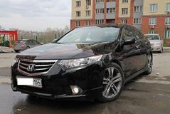 Накладки переднего бампера "Клыки" для Honda Accord 8 (рестайлинг)