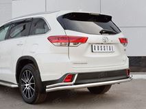 Защита заднего бампера D63 секции-D42 уголки для Toyota Highlander 2017