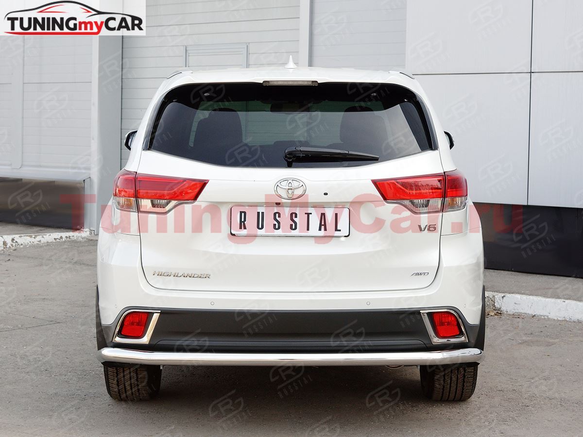Защита заднего бампера D63 секции для Toyota Highlander 2017