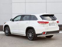 Защита заднего бампера D63 секции для Toyota Highlander 2017