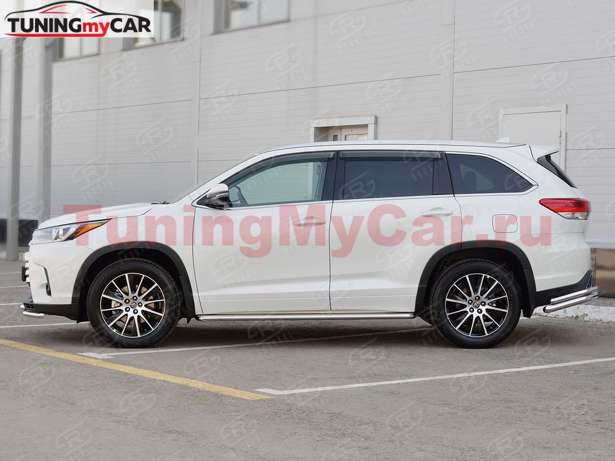 Пороги труба D42 с листом (Лист нерж, проф. нерж) (вариант 3) для Toyota Highlander 2017