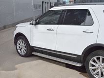 Пороги труба D42 с листом (Лист алюм, проф.сталь) (вариант 2) для Ford Explorer 2016-