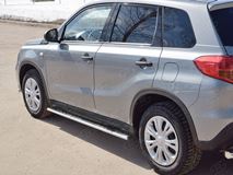 Пороги труба 75х42 овал с проступью для Suzuki Vitara 2015-
