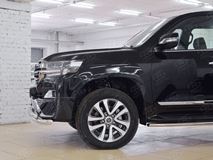 Защита переднего бампера D63 дуга-D63 секции+клыки для Toyota Land Cruiser 200 2015 Executive