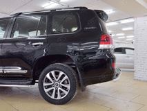 Защита заднего бампера D63 волна для Toyota Land Cruiser 200 2015 Executive