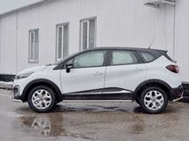 Пороги труба D42 С листом (Лист алюм, проф.сталь)(Вариант2) для Renault Kaptur 2016