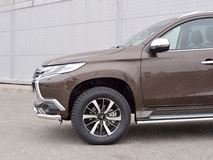 Защита переднего бампера D63 секция-75х42 дуга для Mitsubishi Pajero Sport 2016