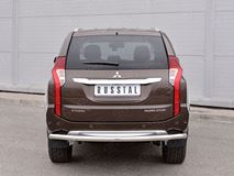 Защита заднего бампера D63 секции для Mitsubishi Pajero Sport 2016