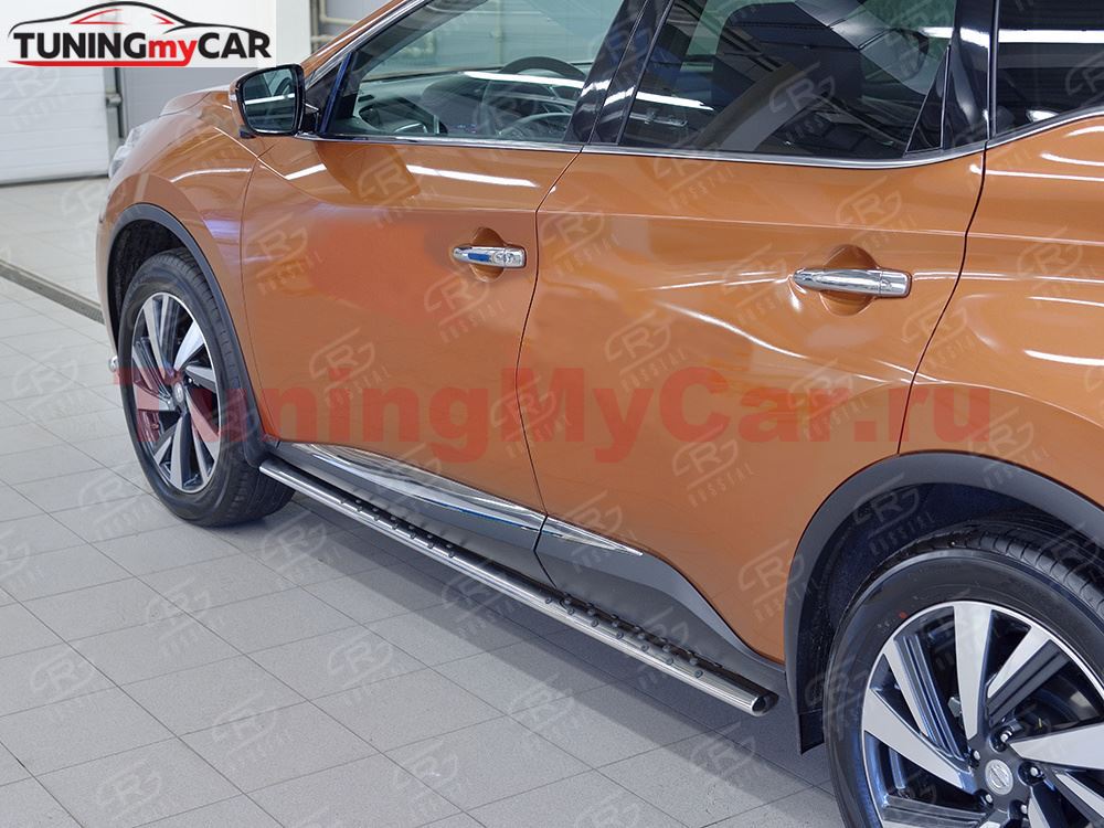 Пороги труба 75х42 овал с проступью для Nissan Murano 2016