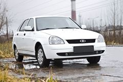 Зимняя заглушка решетки переднего бампера Lada (ВАЗ) Priora 2007-2011 седан, хэтчбэк, универсал