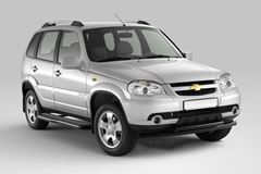 Защита порогов с алюм.фигурной площадкой 63мм (ППК) CHEVROLET NIVA 2009-