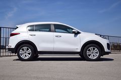 Защита порогов вогнутые 63 мм (НПС) KIA Sportage 2016-