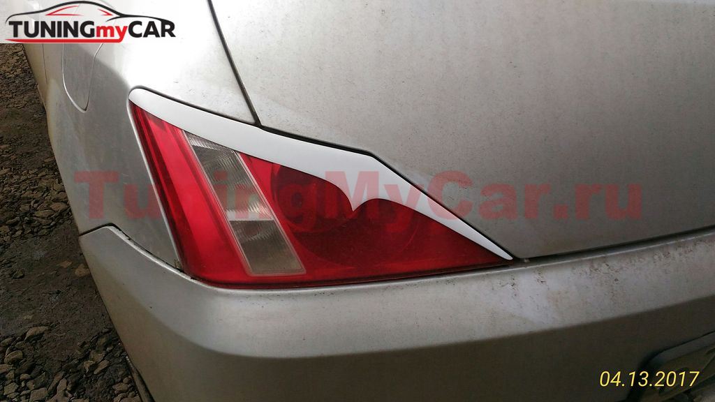 Реснички на заднюю оптику для автомобиля TOYOTA WILL VS NZE127 2001-2004