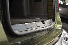 Накладка в проём багажника (чёрное тиснение) (ABS) RENAULT DUSTER 2012-/ Nissan Terrano 2014-