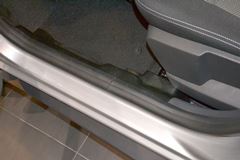 Накладки на ковролин (ABS) (4 шт) RENAULT Duster 2012- /NISSAN Terrano 2014-