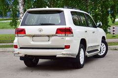 Защита заднего бампера двойная угловая 51/63мм (НПС) TOYOTA LAND CRUISER 200 2016-