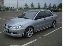 Накладки на внешние пороги EGR-style на Mitsubishi Lancer 9