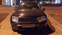 Решетка радиатора Bentley Style для Renault Duster (крашеная)