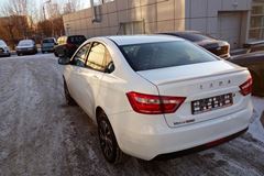 Спойлер на крышку багажника не крашенный (ABS) LADA Vesta 2015-
