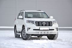 Защита переднего бампера двойная с пластинами Ø63/63мм (НПС) TOYOTA LAND CRUISER PRADO 150 2017-