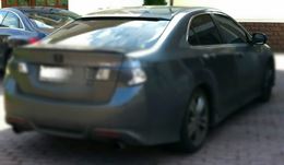 Спойлер козырек на заднее стекло для Honda Accord 8