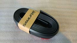 Губа переднего бампера