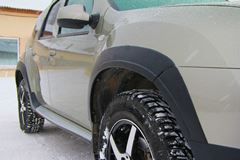 Накладки на колесные арки Renault Duster с 2011 г.в.