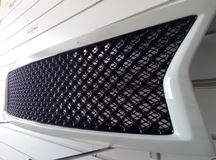 Решетка радиатора Bentley Style для Renault Duster (крашеная)