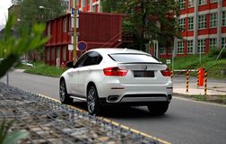Спойлер лип с вырезом для BMW X6 E71 2008-2014