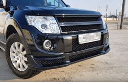 Накладка переднего бампера Mitsubishi Pajero 4 дорест. 2006-2011