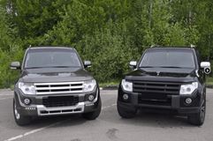 Реснички на фары для Mitsubishi Pajero 4 2006-2015