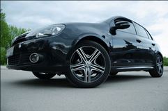 Пороги R-Line для Volkswagen Golf VI (2008-2012) /  VW Golf Plus I/II 2004-2014, Skoda Octavia (2004-2013)