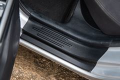 Накладки в проём дверей (АБС) KIA Rio III седан с 2011 по 2017 г.в. - комплект 4 штуки